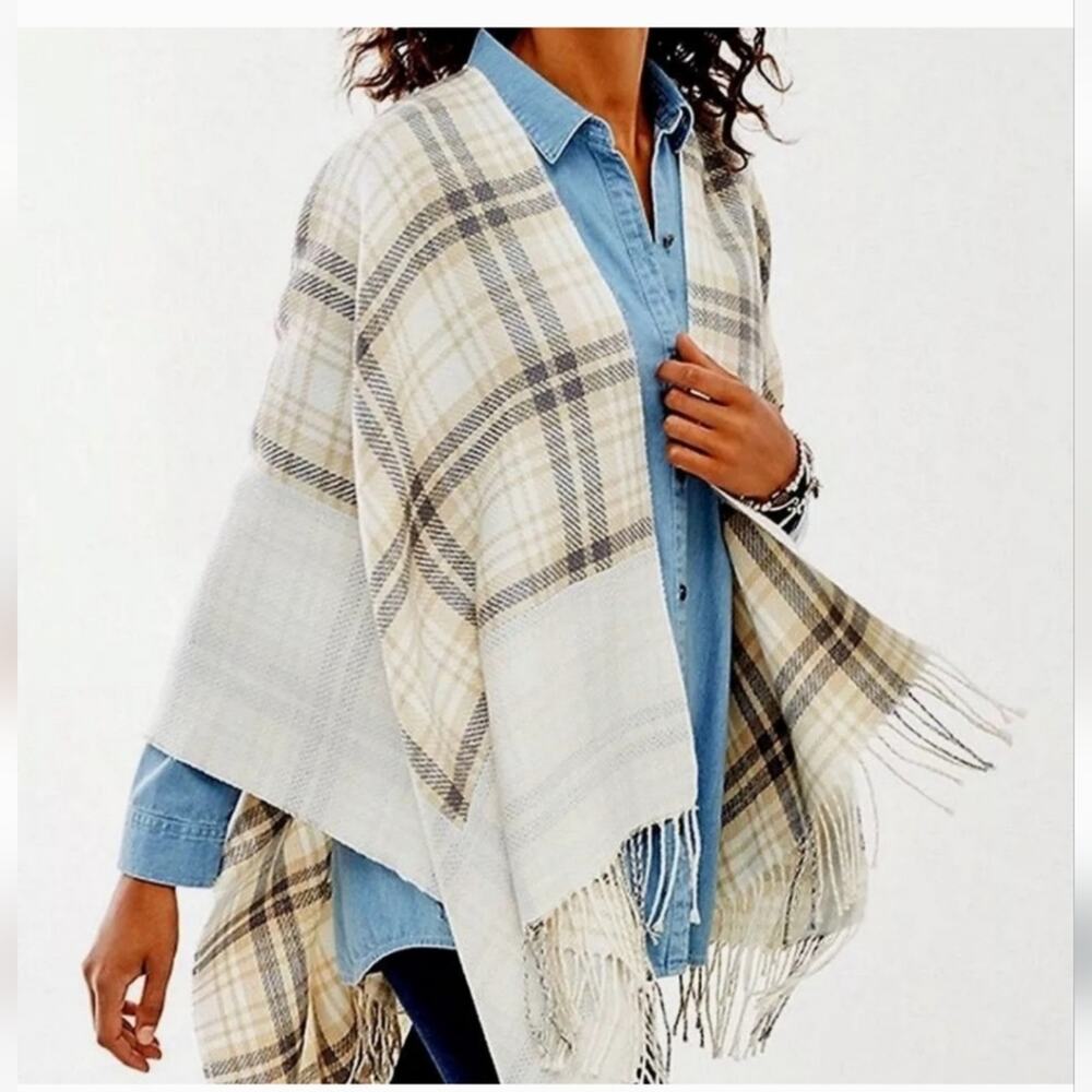 J.Jill Shawl Plaid Ruana Beige Plaid Flannel Blanket Wrap w/Fringe OS